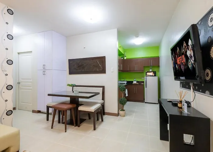 New 2br Family With Free Parking & Fiber Wi-fi Apartment *