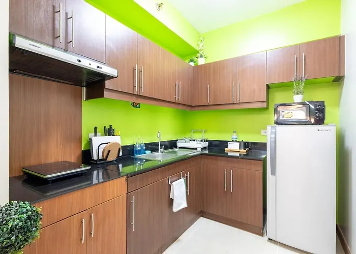 New 2br Family With Free Parking & Fiber Wi-fi Apartment Manila