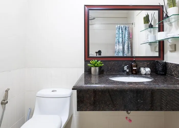 Apartment New 2br Family With Free Parking & Fiber Wi-fi