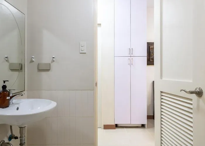 New 2br Family With Free Parking & Fiber Wi-fi Apartment